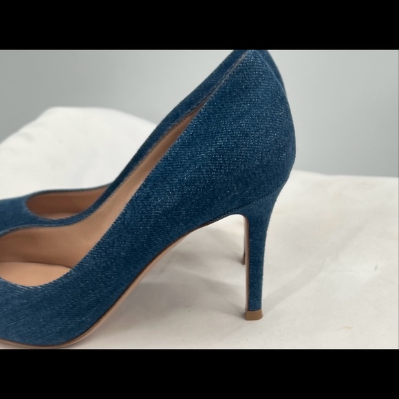GIANVITO ROSSI Women's High Stiletto Heels Pointed Toe "85" Blue Denim Pumps ~37 - Picture 4 of 16